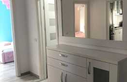 Apartament de 3 camere, 75 mp, lux, bloc nou, zona Universitatii