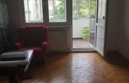 Apartament de trei camere, 66 mp util, etaj 2, zona Rogerius