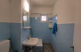 Apartament 4 camere, decomandat, 80 mp, zona Stefan cel Mare