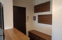 Apartament 4 camere, decomandat, 80 mp, zona Stefan cel Mare