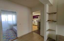 Apartament 4 camere, decomandat, 80 mp, zona Stefan cel Mare