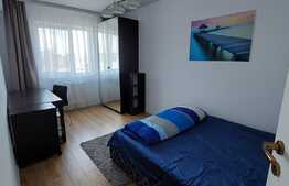 Apartament 3 dormitoare, 72 mp, balcon, zona Centru Civic