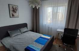 Apartament 3 dormitoare, 72 mp, balcon, zona Centru Civic