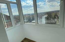 Apartament 3 camere, 69 mp, balcon, zona Iosia