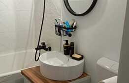 Apartament 3 camere, 50 mp, etaj intermediar, zona Rogerius