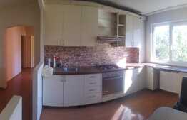 Apartament de 3 camere tip AN, etaj 3, 84 mp, zona Lacul Rosu