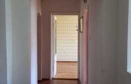 Apartament de 3 camere tip AN, etaj 3, 84 mp, zona Lacul Rosu