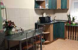 Apartament de 3 camere plus garsoniera, 84 mp, balcon, zona Rogerius