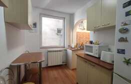  Apartament de 2 camere, 52 mp, decomandat, zona Sovata