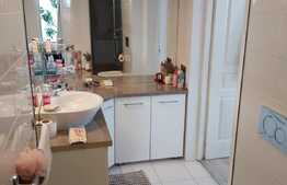 Apartament de 4 camere, 118 mp, decomandat, Magheru