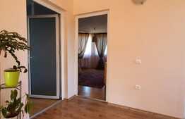 Casă de 4 camere, 132 mp, teren 599 mp, garaj, în Băile 1 Mai