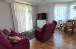 Casă de 4 camere, 132 mp, teren 599 mp, garaj, în Băile 1 Mai