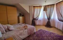 Casă de 4 camere, 132 mp, teren 599 mp, garaj, în Băile 1 Mai