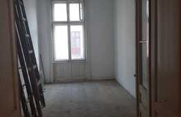 Oportunitate! Apartament 2 camere, 60 mp, parter, zona Piata Unirii