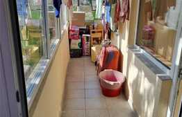 Apartament de 3 camere, 67 mp, semidecomandat, parcare, Iosia