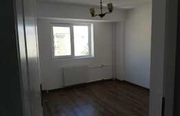 Apartament 4 camere, 94 mp, decomandat, in Calea Aradului