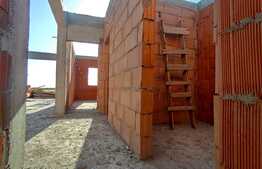 Casa 93 mp utili, 430 mp teren, zona Forvilla, Biharia