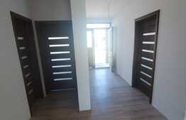 Casa 93 mp utili, 430 mp teren, zona Forvilla, Biharia