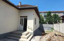 Casă/spațiu comercial 90 mp, teren 179 mp, terasa, în Nufărul