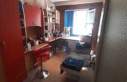 Apartament de 3 camere,  tip PC, etaj intermediar, Zona Decebal