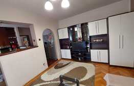 Apartament 3 camere, 73 mp, parcare, zona Cantemir
