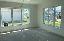 Casa de 151mp in Santandrei, langa drumul expres