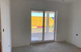 Casa de 151mp in Santandrei, racordata la gaz, canalizare, rețea de apa și curent