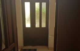 Casă individuală, 3 camere, 385 mp teren, zona Centrala