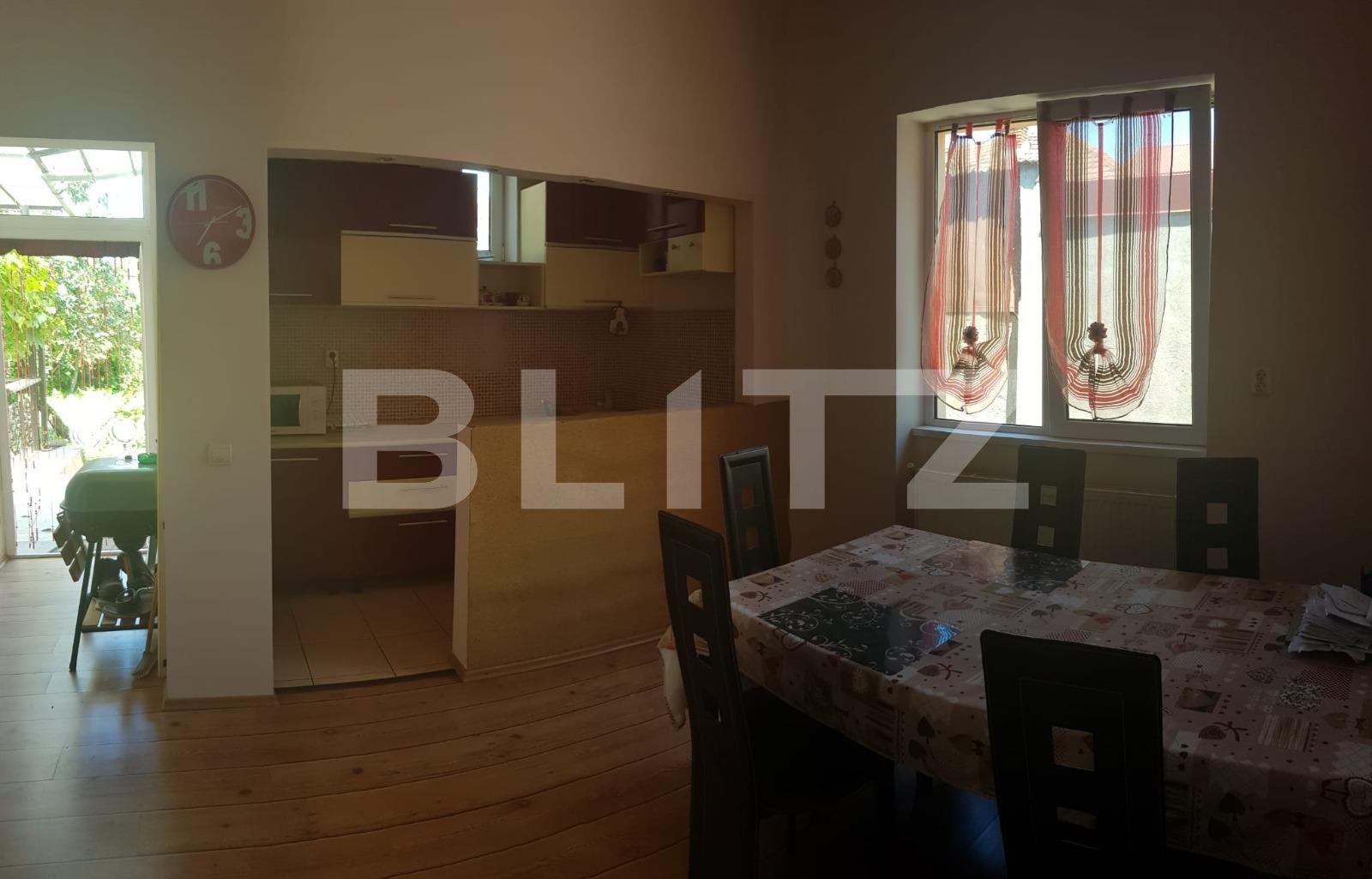 Casa de vânzare 3 camere Central - 89740CV | BLITZ Oradea | Poza4