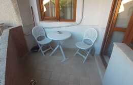 Apartament de 2 camere lux, etaj intermediar, zona Decebal