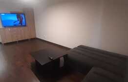 Apartament de 2 camere lux, etaj intermediar, zona Decebal