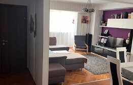 Apartament de 3 camere, decomandat, etaj intermediar, zona Nufarul