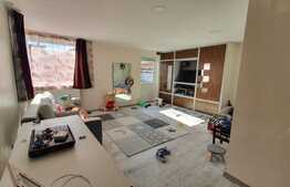 Casă de 100 mp, teren 164 mp, curte individuală, zona Plastor