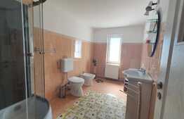 Casă de 200 mp, teren 800 mp, zona Spitalului Județean