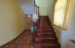 Pensiune 7 camere, 540 mp teren, lângă Felix