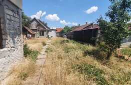 Casă de 5 camere, 210 mp, teren 821 mp, în Episcopia Bihorului