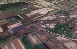 Teren industrial, la E60, 5000 mp, Osorhei