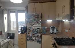 Apartament 4 camere, decomandat, 92 mp, zona Cantemir