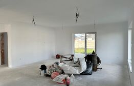 Casă 4 cam. cu 110 mp utili în Sântandrei cu apă, gaz și canalizare pe stradă