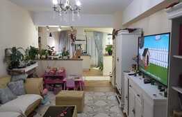 Apartament de 4 camere, decomandat, cartierul Rogerius 