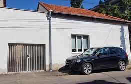 Casa de 3 camere, 90 mp, teren 130 mp, Central