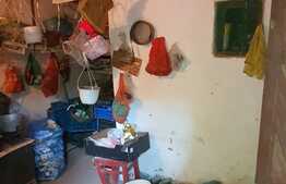 Casă de 80 mp, 3000 mp teren, în Biharia