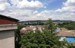 Oportunitate! Apartament 4 camere, 85 mp, semidecomandat, Nufarul 