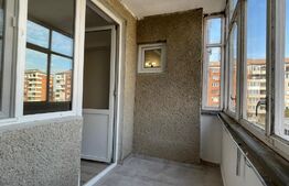 Apartament de 2 camere, 50 mp, etaj intermediar, zona Rogerius