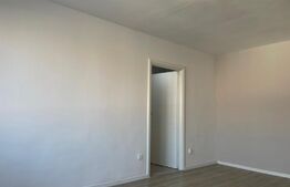 Apartament de 2 camere, 50 mp, etaj intermediar, zona Rogerius