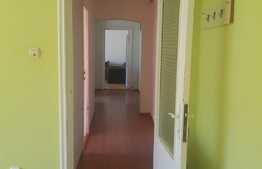 Apartament de 3 camere, 84 mp, etaj intermediar, zona Rogerius
