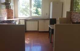 Apartament de 3 camere, 84 mp, etaj intermediar, zona Rogerius