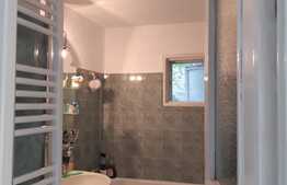 Apartament de 4 camere, 80 mp, etaj 1, cartierul Rogerius