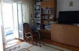 Apartament de 4 camere, 80 mp, etaj 1, cartierul Rogerius