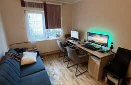 Apartament de 3 camere, 64 mp, etaj intermediar, zona Dacia 